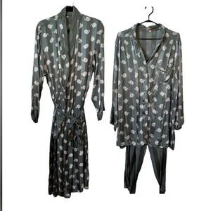 Vintage Gray-green Floral Pajama Set